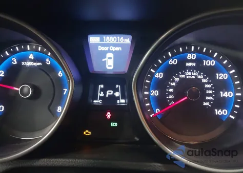 2013 Hyundai Elantra Gt from USA, damaged, VIN KMHD35LE9DU052086